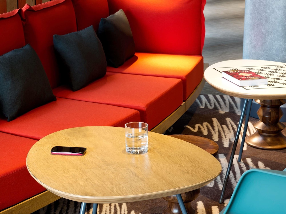 Ibis Warszawa Ostrobramska 47/60
