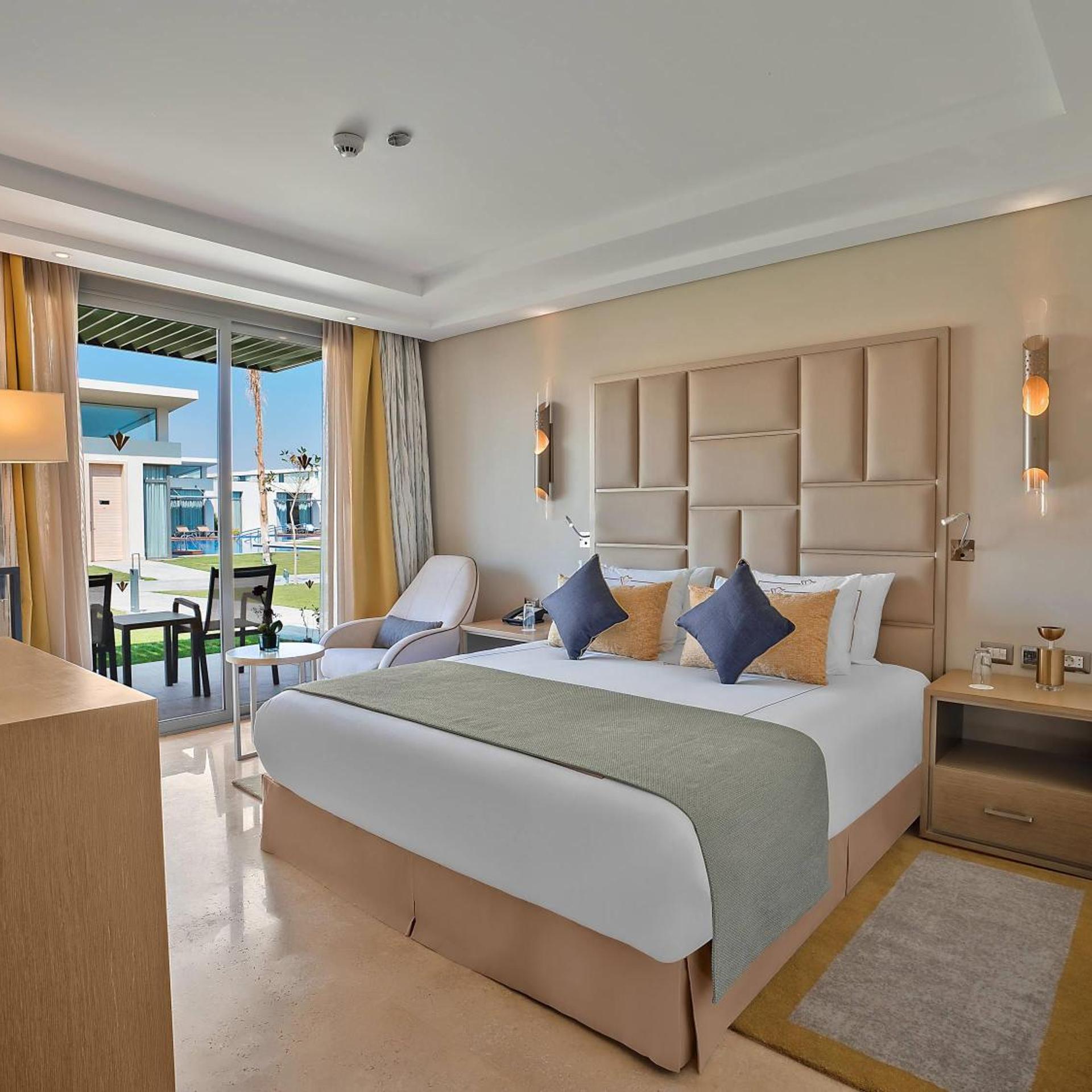 Pool, Executive, Villa, King Bed