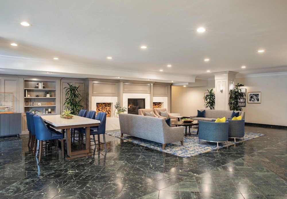 Ayres Suites Yorba Linda Anaheim Hills 6/43