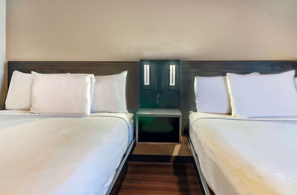 Motel6 El Monte, CA - Los Angeles 34/59