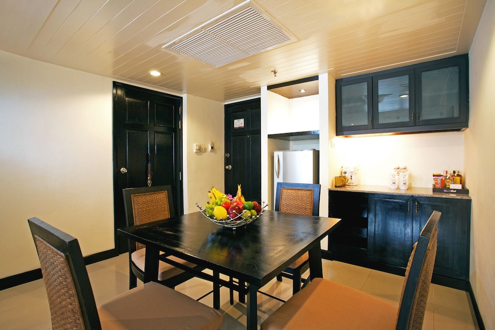 Woraburi Phuket Resort And Spa 40/75