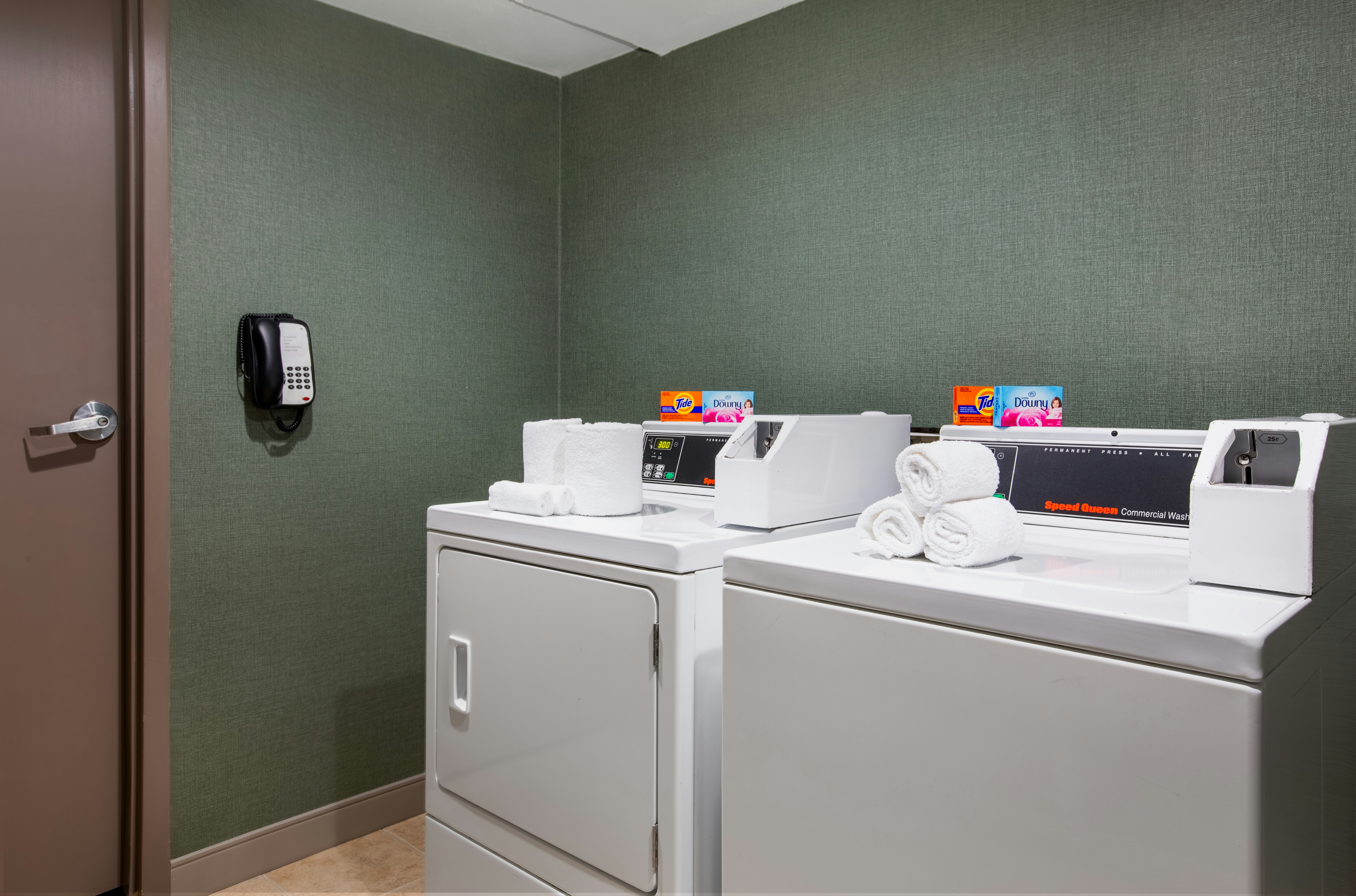 Hampton Inn and Suites Dallas Arlington North Entertainment District 41/45