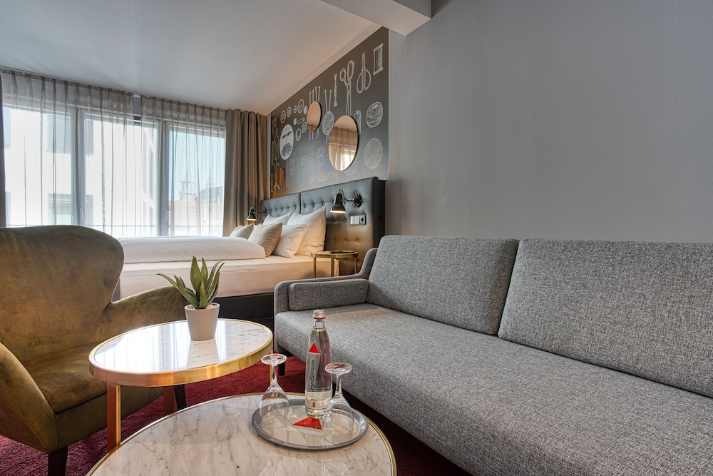 Boutique 005 Ulm City 22/36