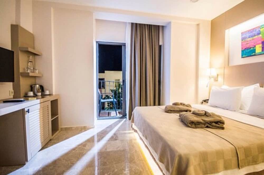 Eng Boutique Hotel 12/36