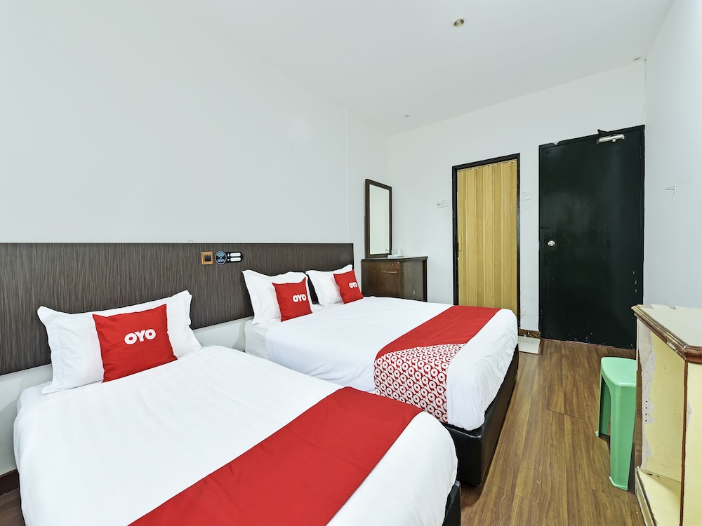 Hotel O Mini Indah 9/32
