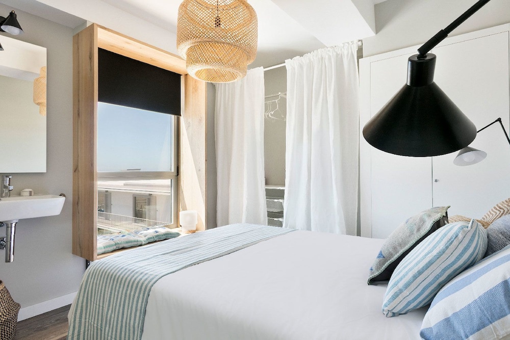 Room, Queen Bed, Sea View, Terrace, Attic