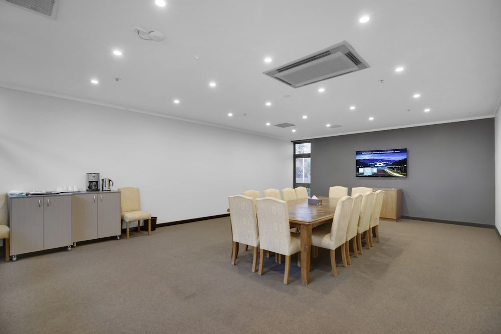 Canberra Accommodation Centre 16/63