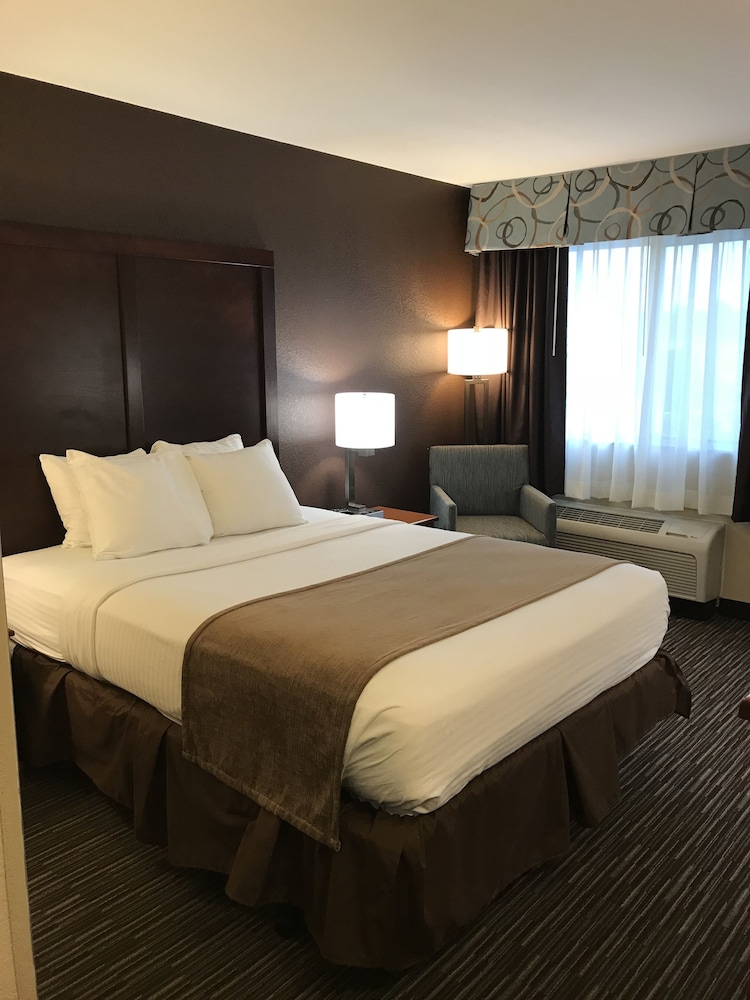 Best Western Port Columbus 15/45