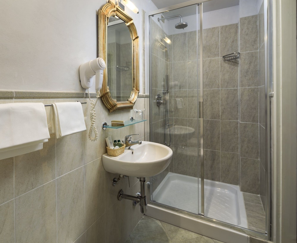 Villa Carlotta 18/56