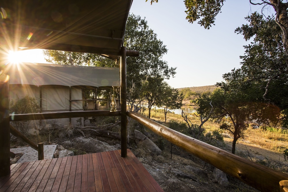 Nyati Safari Lodge 19/50