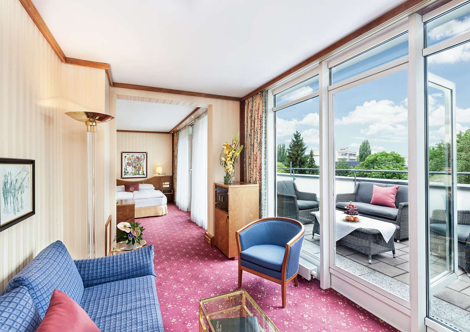 Best Western Premier Grand Hotel Russischer Hof 42/67