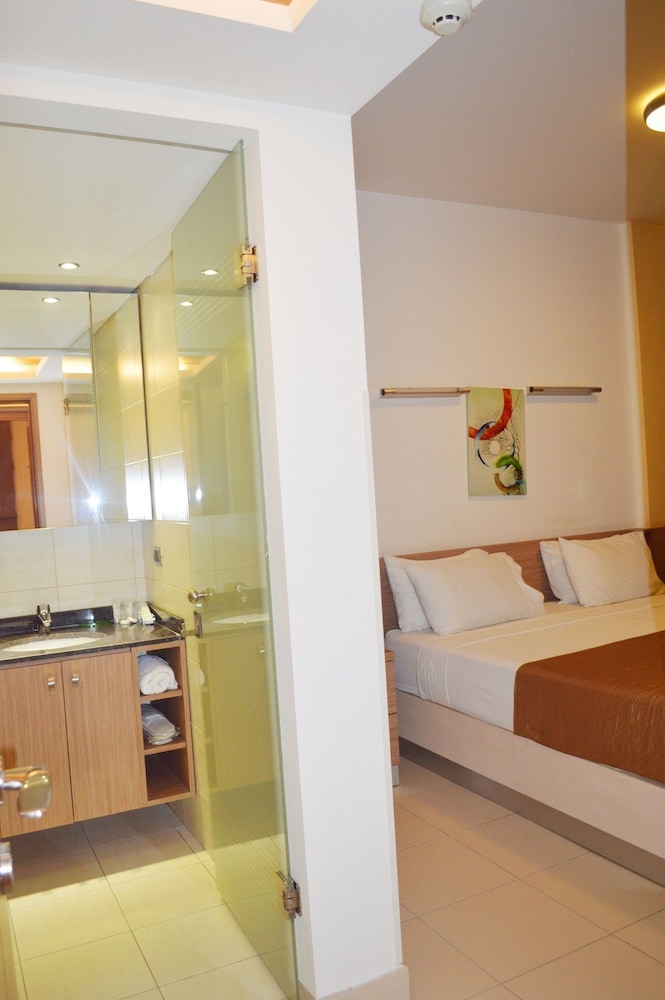 Hayali Suites Hotel 5/32