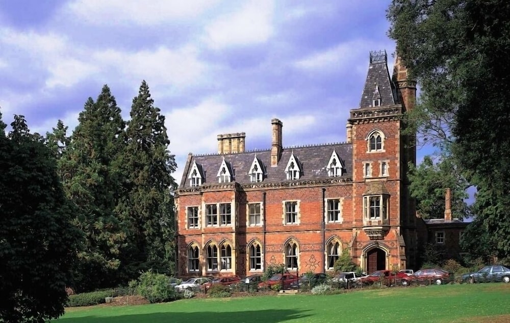 Brownsover Hall Hotel 3/63