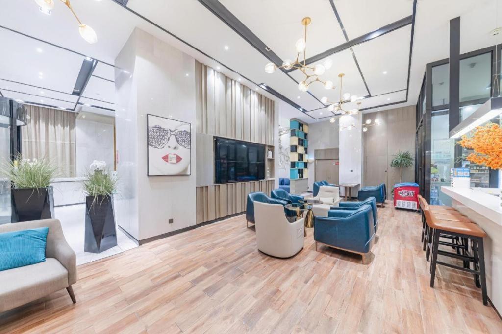 Echarm Hotel Xiantao Yuantai Weilaicheng، Xiantao 34/47