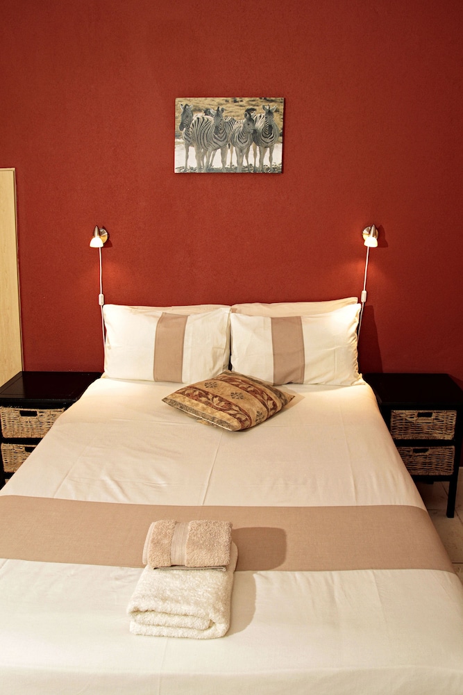 Hotel Uhland 17/75