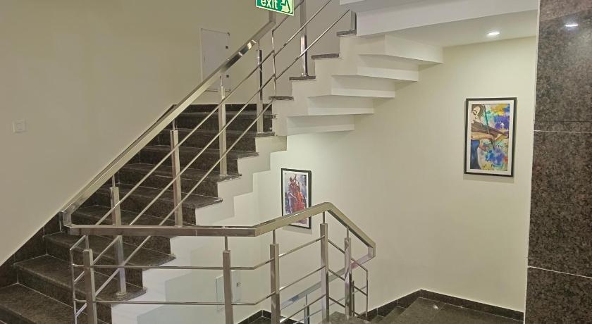 Mastiff Hotel City Nest Gurgaon 26/56