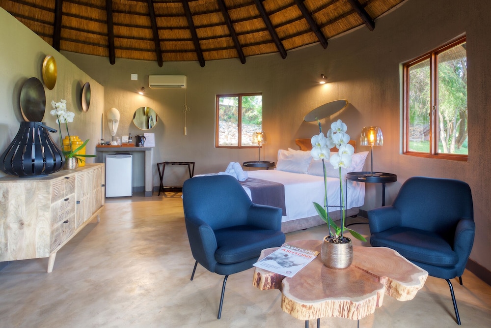 Emhosheni River Lodge 24/47