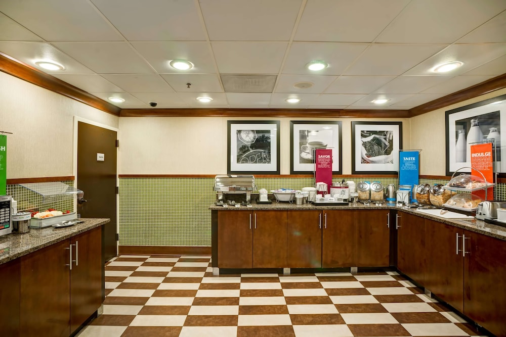 Hampton Inn Birmingham Mountain Brook 15/75