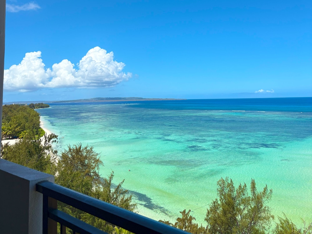Aquarius Beach Tower 53/57