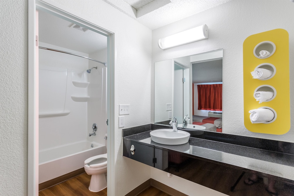 Motel6 Richland, WA - Kennewick 22/54