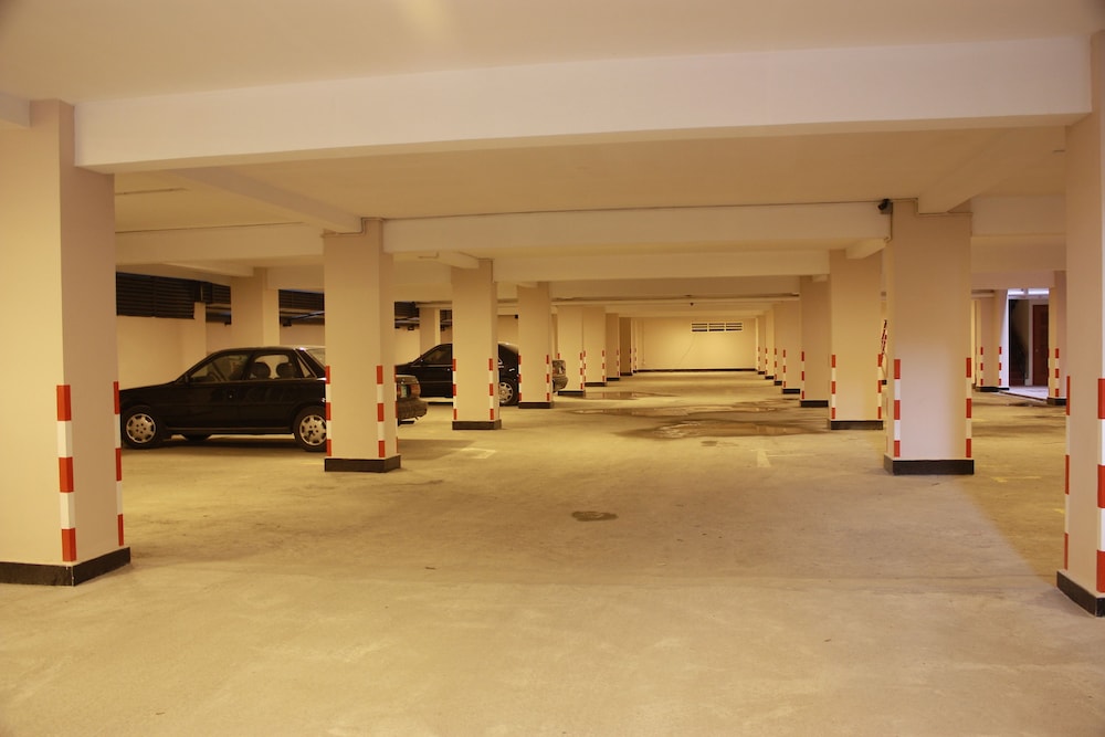Lux Riverside Hotel & Apartment 92/99