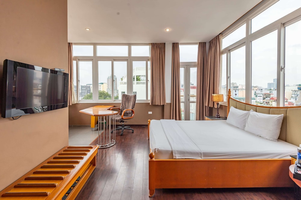 Golden Sun Villa Hotel 22/73