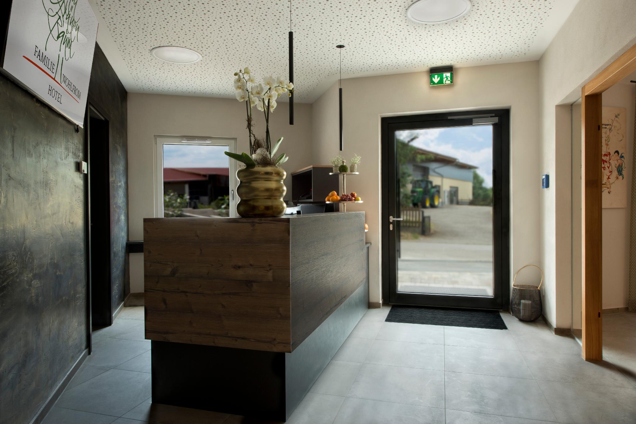 Hotel Zum Grunen Baum 2/8