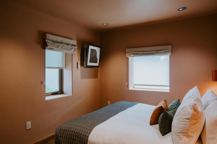 Adobe, Premier, Suite, House
