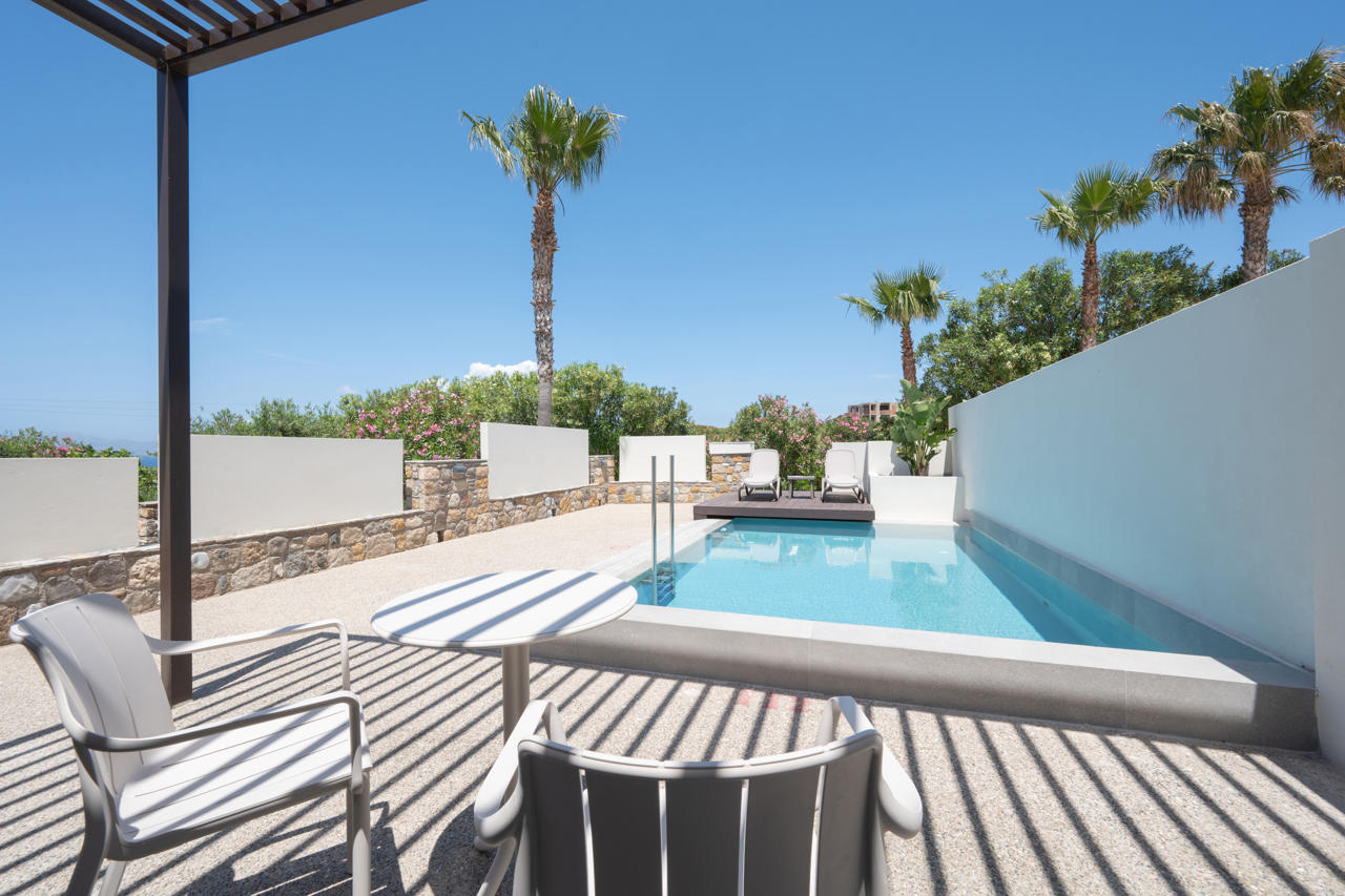 Kouros Palace Active Lifestyle Hotel 105/157