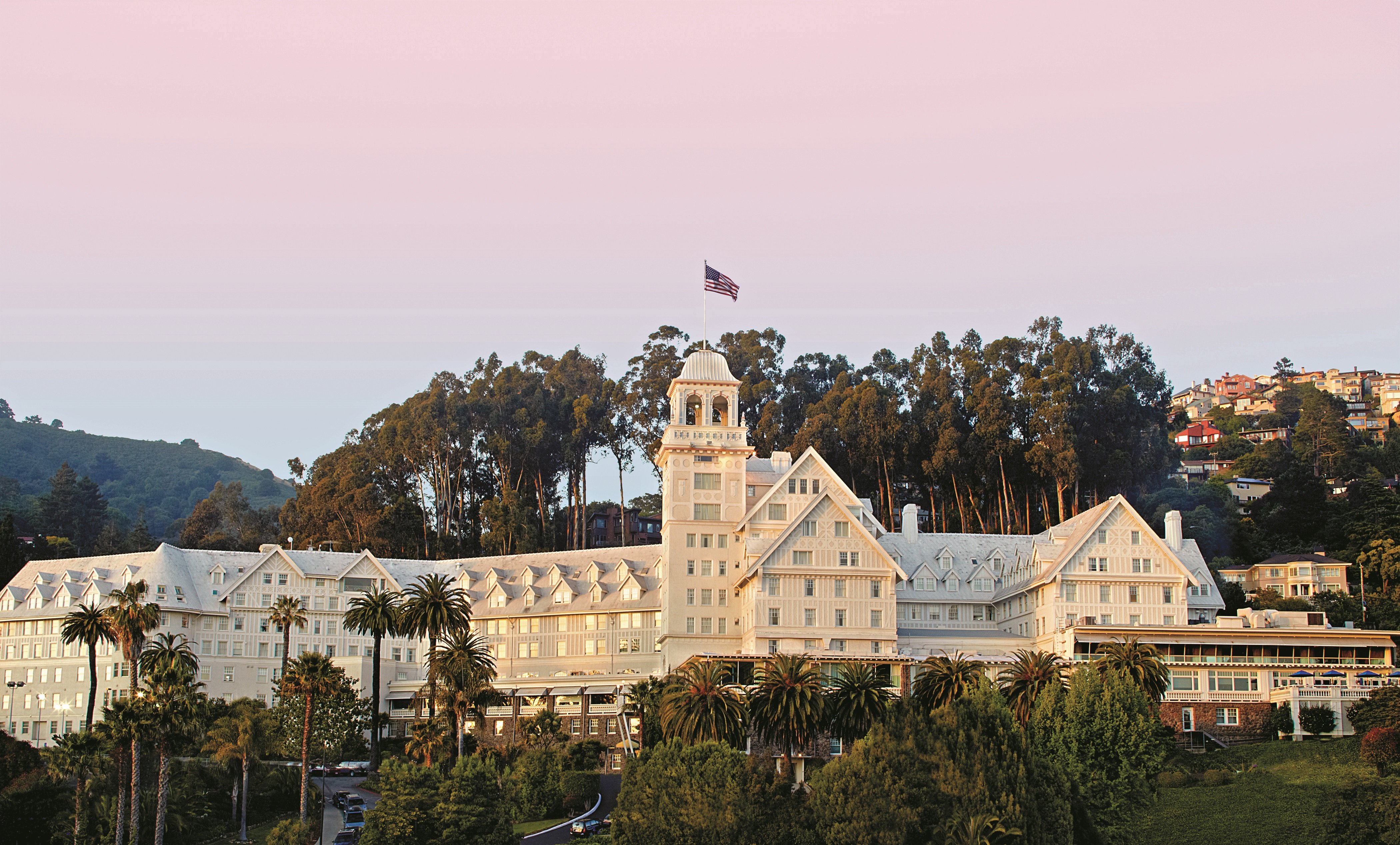 Claremont Resort & Club 44/50