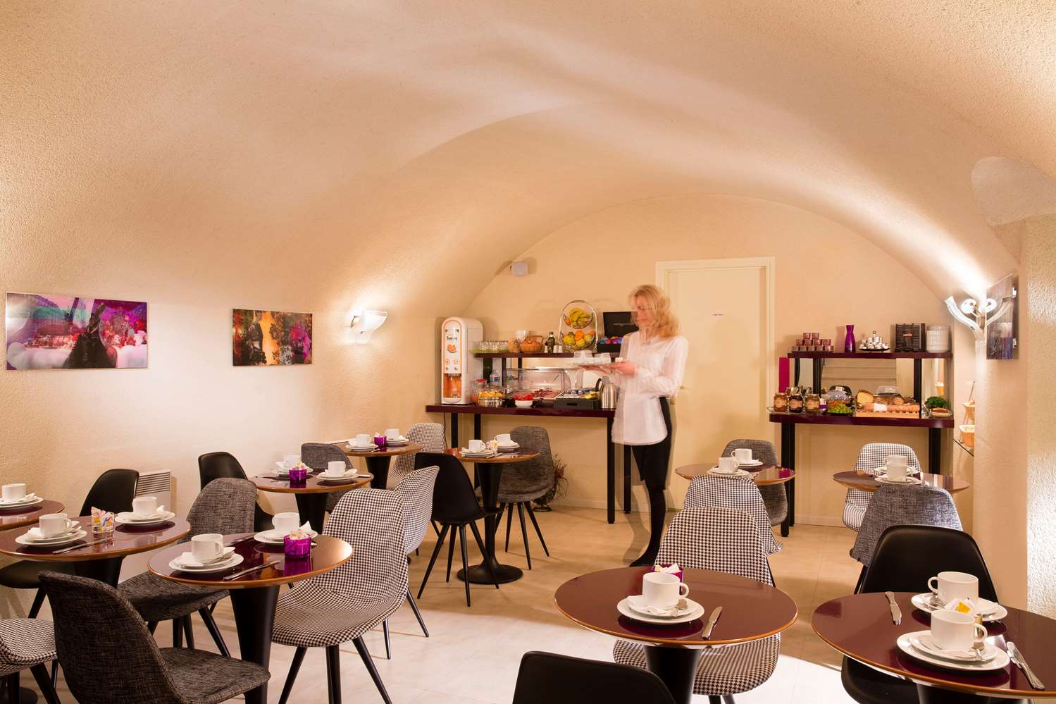 Best Western Anjou Lafayette Opera 40/45