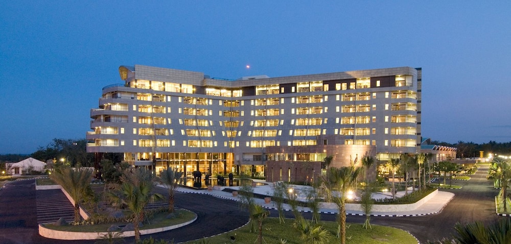 Labersa Grand Hotel And Convention Center 1/48