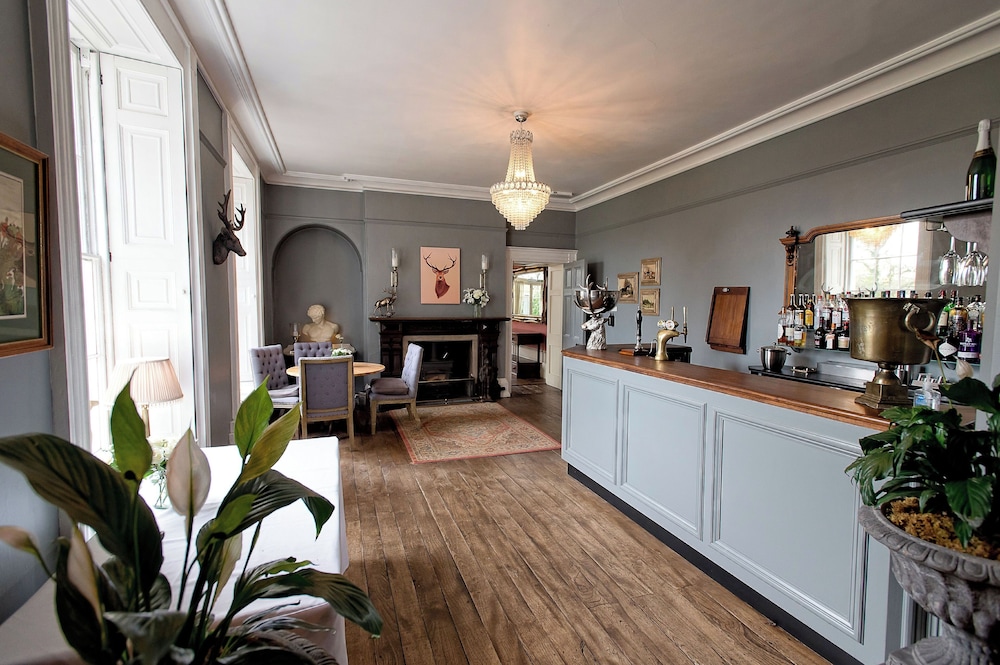 Glewstone Court Country House Hotel 6/50
