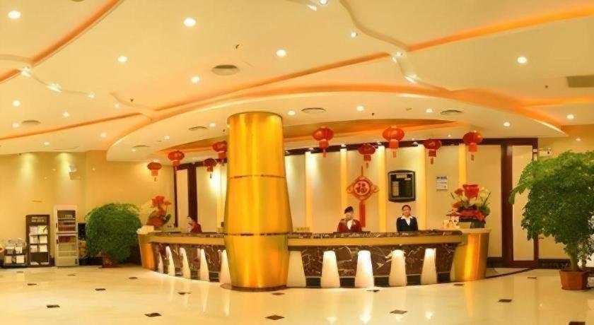 Yijian Haoting Holiday Hotel 9/46