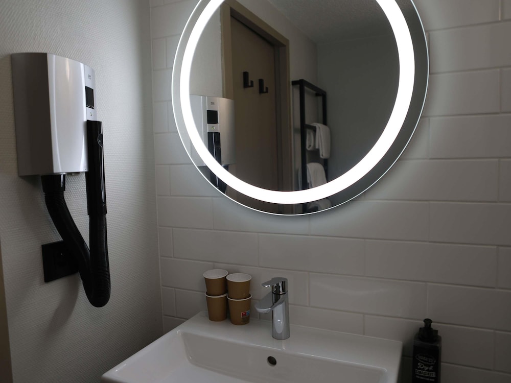 IBIS BUDGET AUBENAS 47/49
