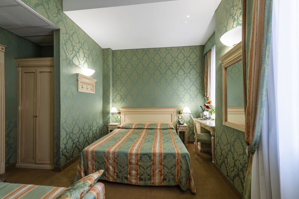Hotel Villa Delle Palme 47/79