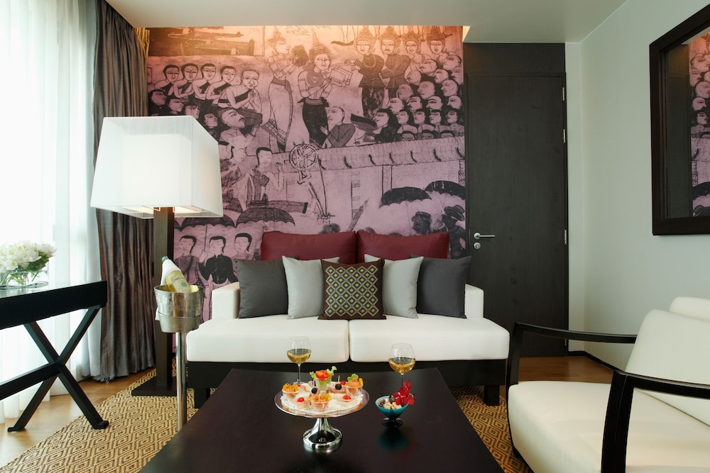 AVANI Khon Kaen Hotel and Convention Centre 54/69