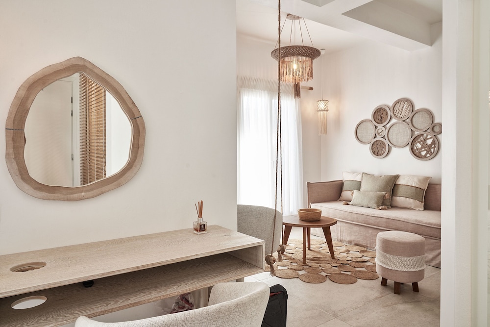Volcano Luxury Suites Milos 33/50