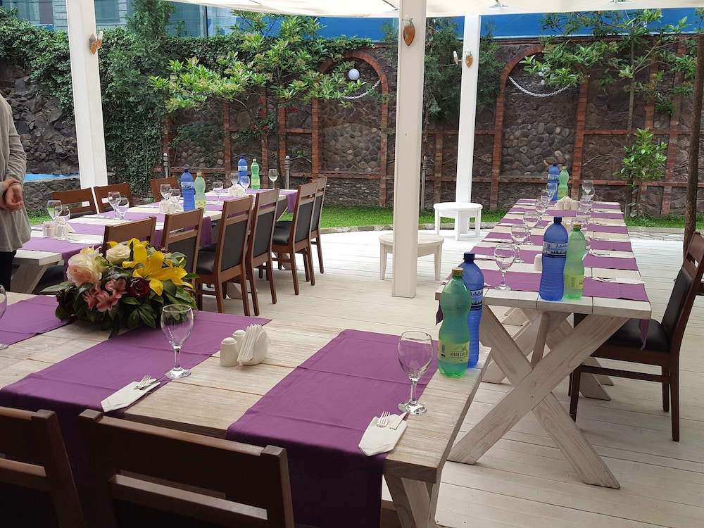ADJARA BUTIK HOTEL 34/50