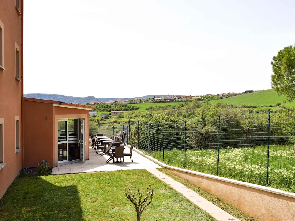 Ibis Budget Millau Viaduc 43/49