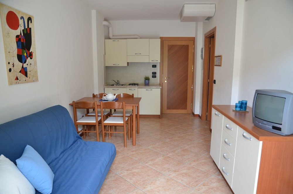 Aparthotel Olimpia 43/62