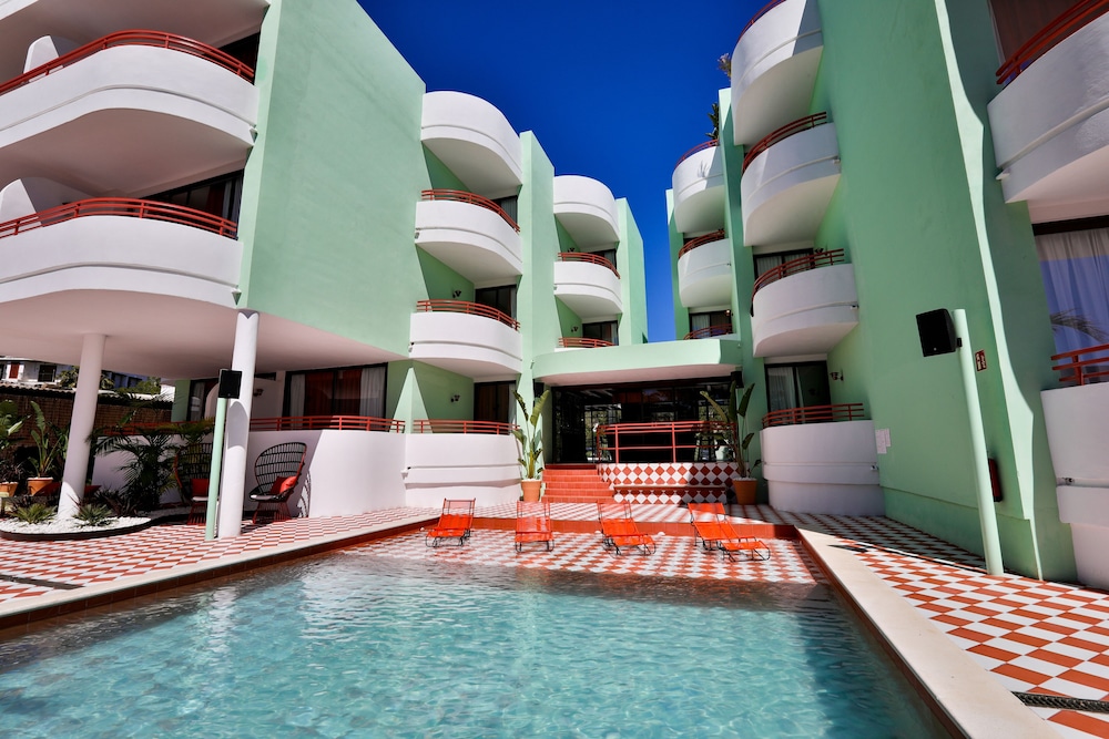 CUBANITO IBIZA SUITES 46/50