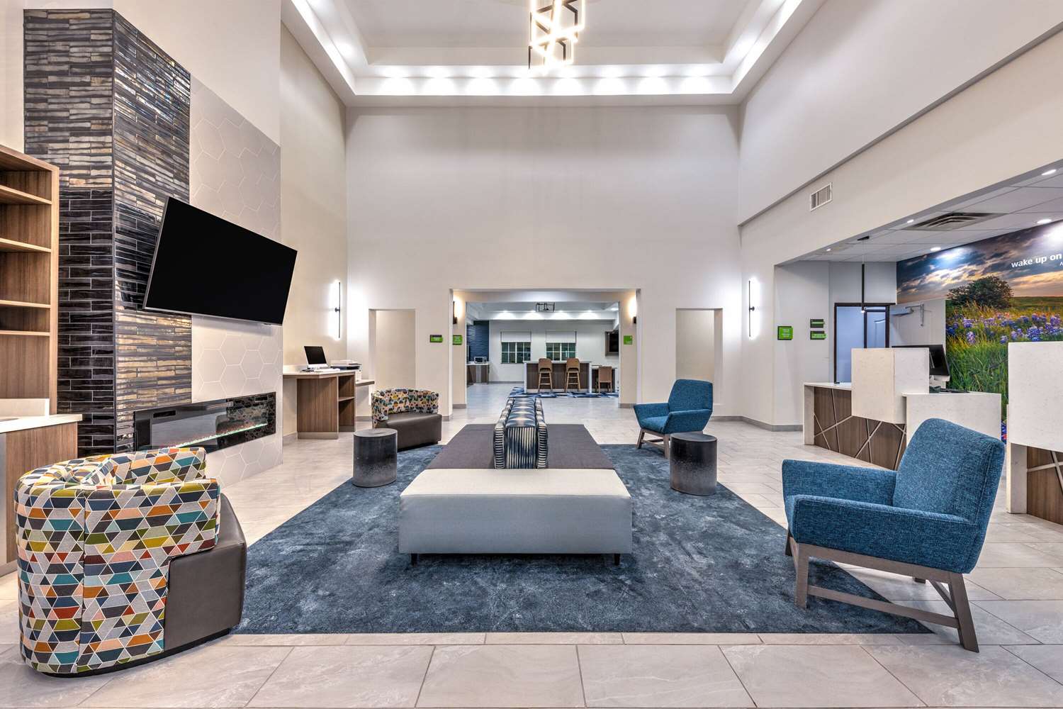La Quinta Inn & Suites by Wyndham Allen at The Village 18/32
