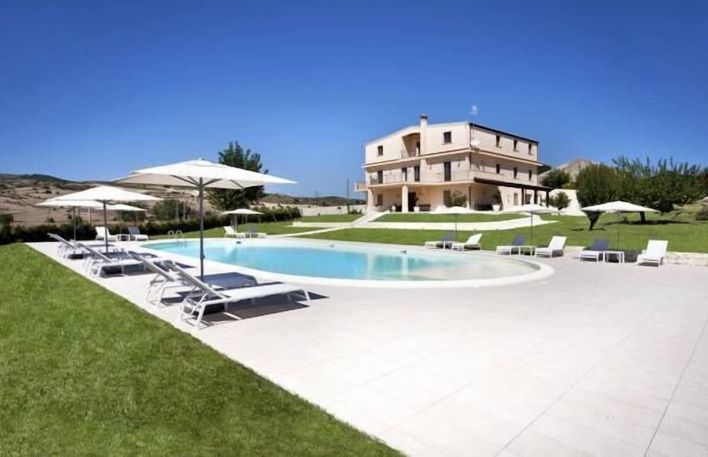 Arucimeli Resort 34/39