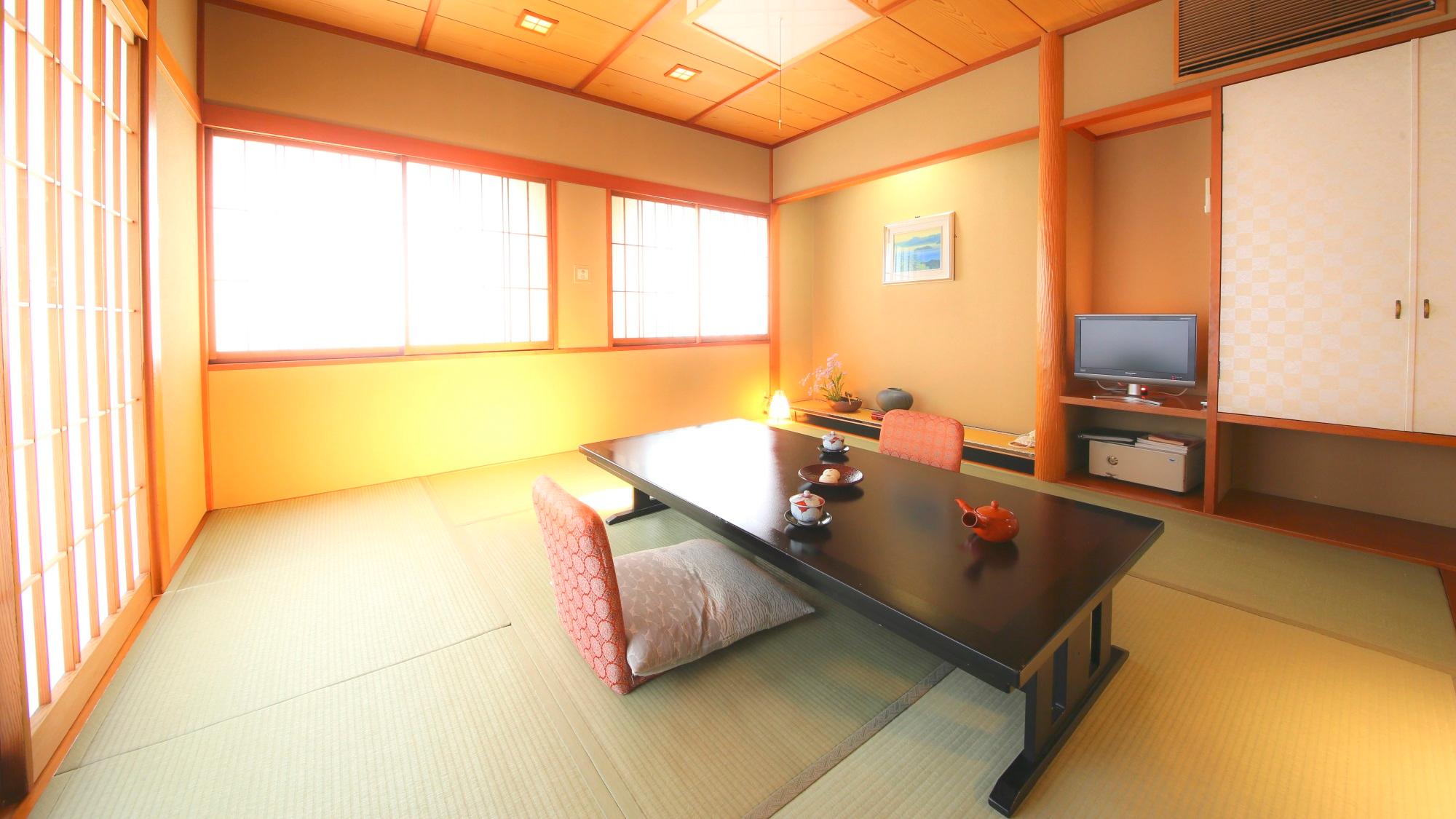 Standard, Twin Beds, Unit Bath, Tatami