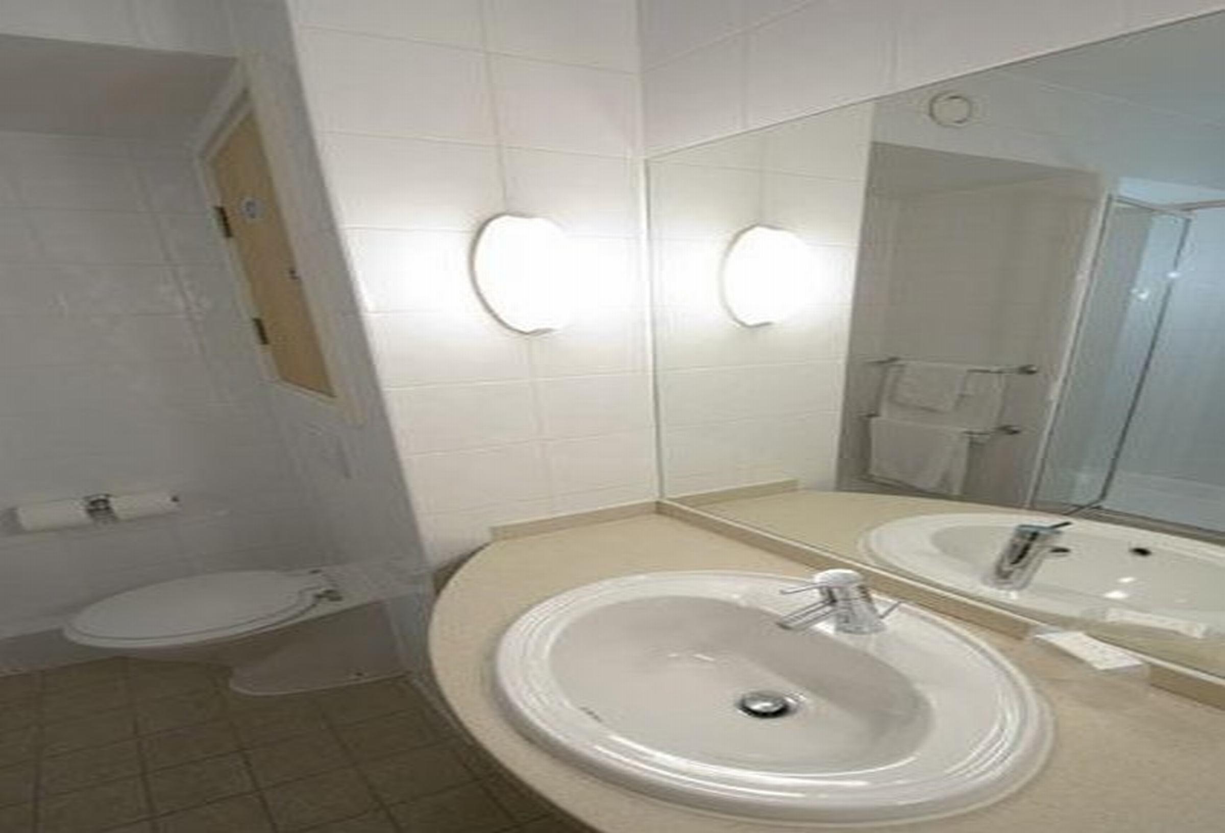 Travelodge Leeds Central Vicar Lane 30/30