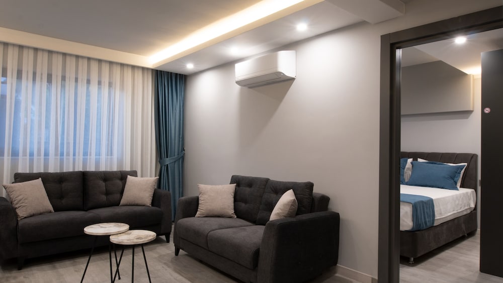 Opera Suites 22/50