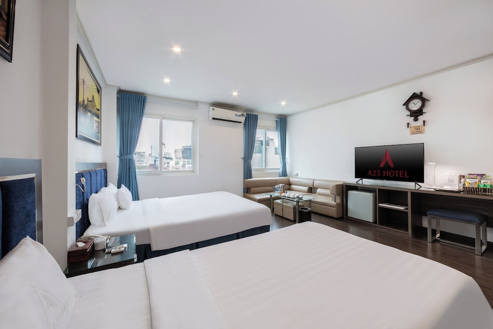 FAMILY, DOUBLE BED
