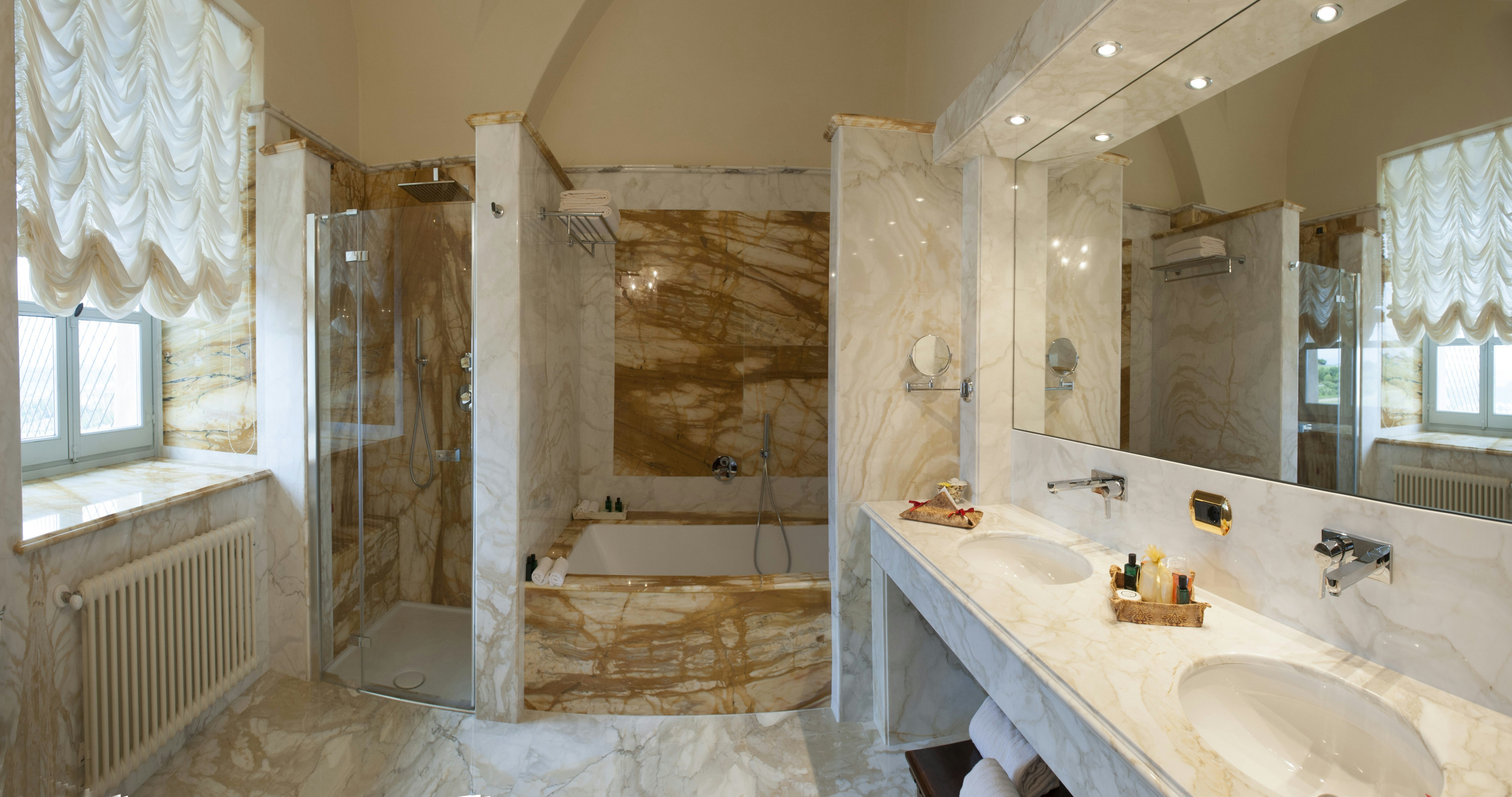 Castello di Guarene Relais and Chateaux 43/44