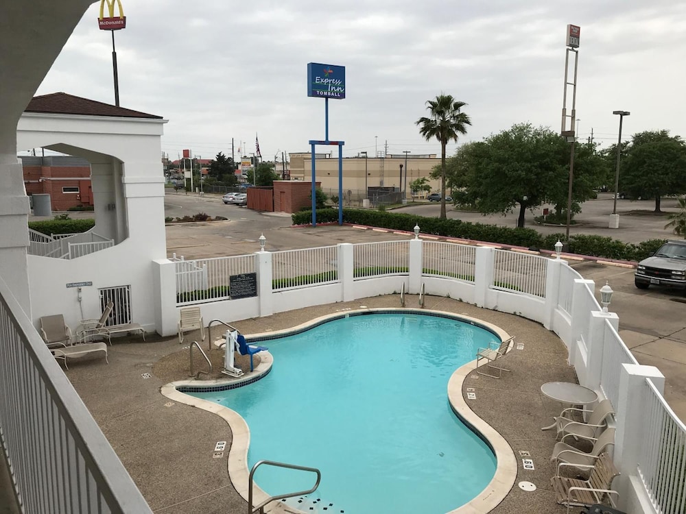 Express Inn 49/60